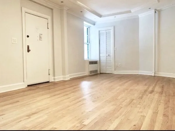 13-15 Sheridan Square image 1 of 6