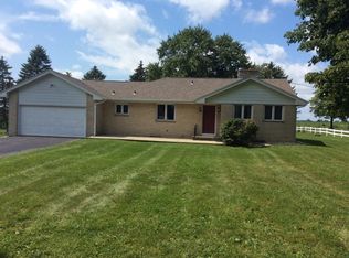 6645 Prairie Rd, Burlington, WI 53105