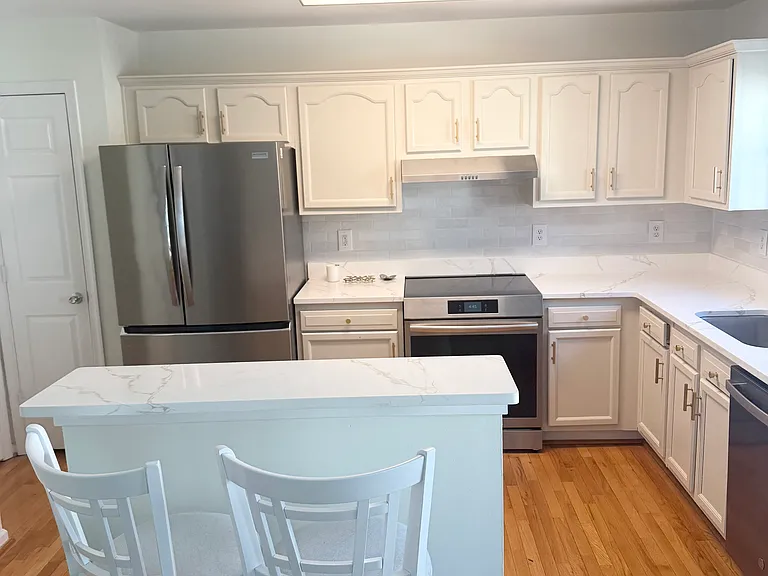 1522 Parks Ave — Photo 12