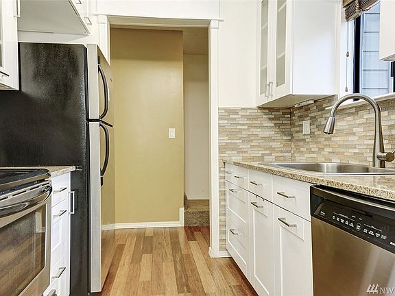 5th image of 8839 166th Ave NE APT C303