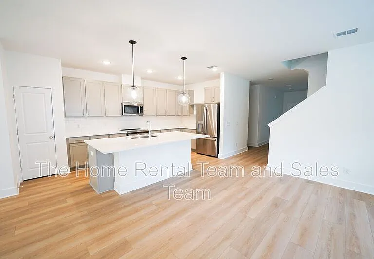 128 Kingswood Cir — Photo 26