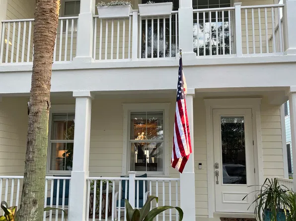 1446 Sunshine Dr, Jupiter, FL 33458