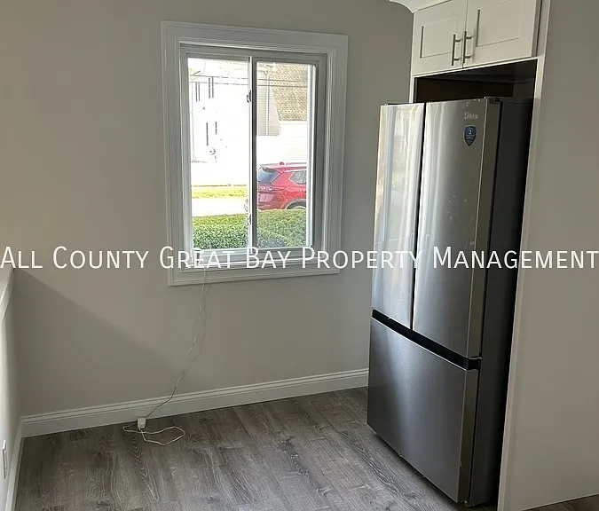 60 Cedar Ct #1 — Photo 4