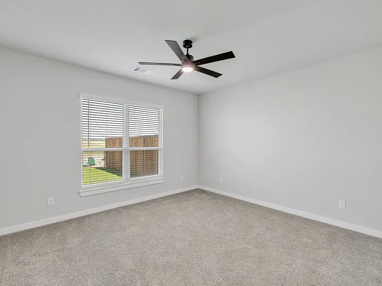 3825 Clovis St — Photo 17