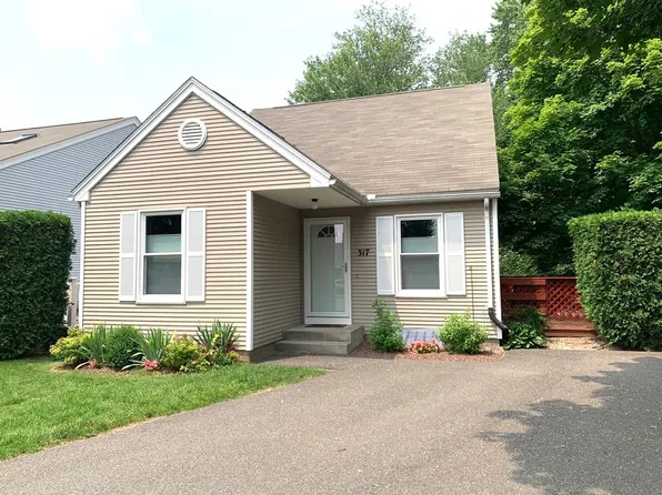 317 Alvord Pl, South Hadley, MA 01075