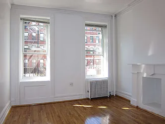 Rented by James Everett Lewis, LREB