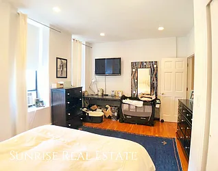 Rented by Sunrise Real Estate
