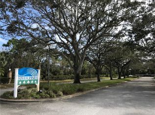 5917 SE Riverboat Dr, Stuart, FL 34997