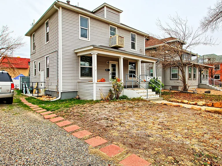 915 Grand Ave #BASEMENT — Photo 16