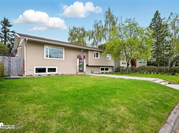 116 W Manor Ave, Anchorage, AK 99501