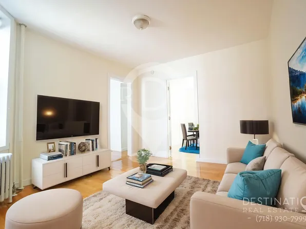 648 46th Street image 1 of 12