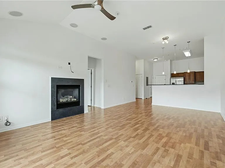 4805 W Village Way SE #1000 — Photo 8
