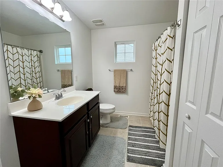69 Coneflower Dr — Photo 19