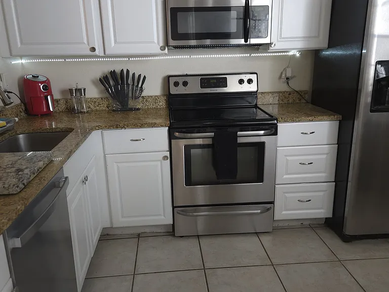 3165 Phlox Dr — Photo 16