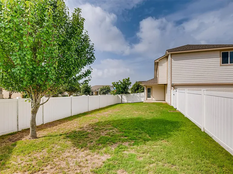 828 Niobrara River Dr — Photo 11