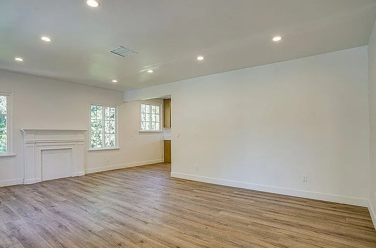 6114 W Saturn St #6114 — Photo 6
