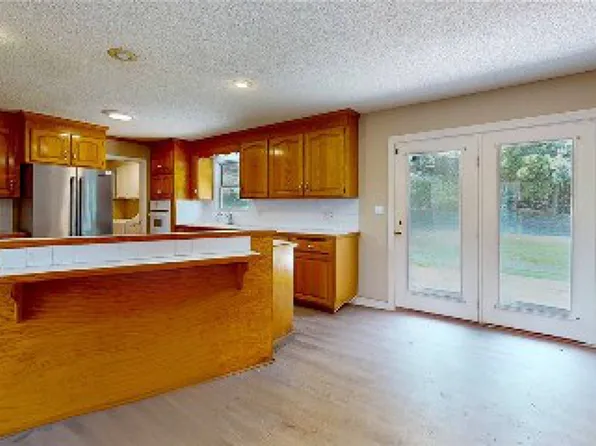 10695 Clemson Blvd, Seneca, SC 29678