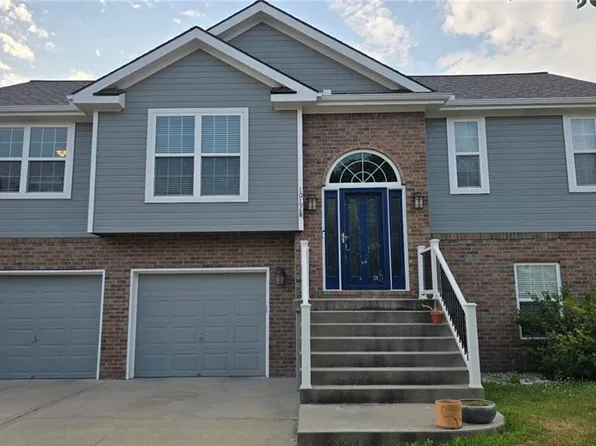 1019 NW 91st Ter, Kansas City, MO 64155