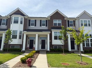 49623 Cherry Hill Rd, Canton, MI 48188