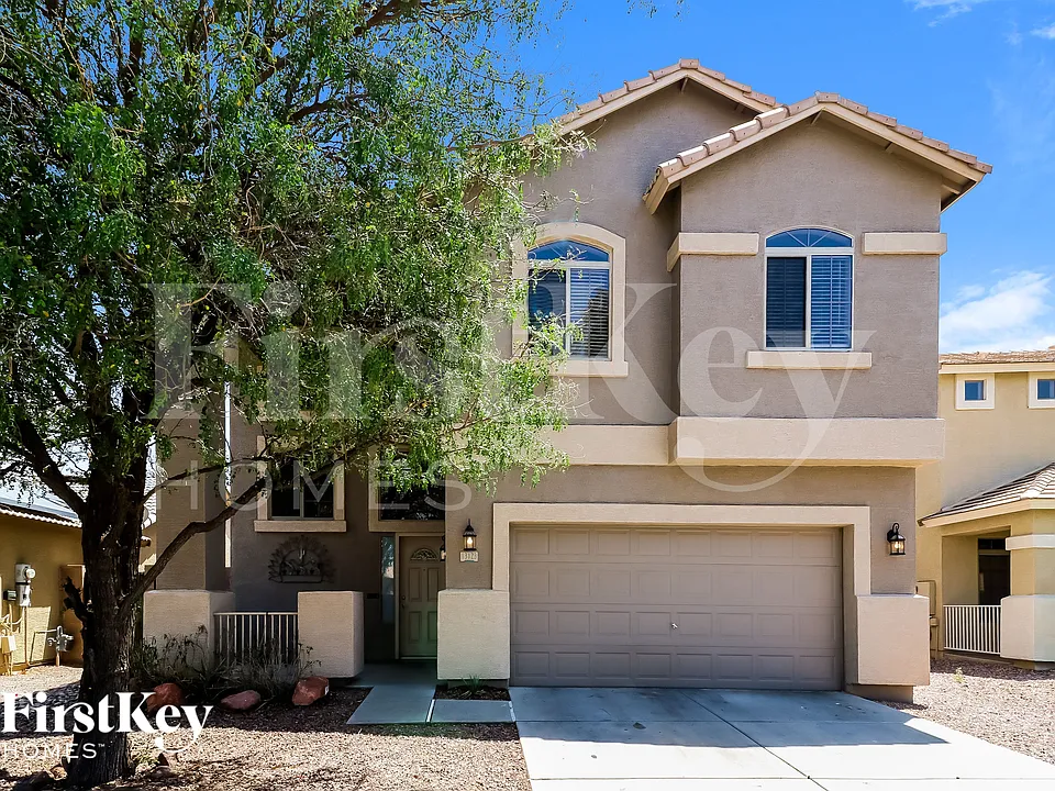 13123 W Gelding Cir