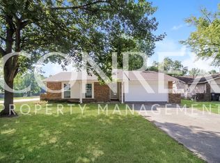 1 Beaver Ct, Jacksonville, AR 72076