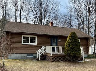 1435 Pleasant St, Athol, MA 01331