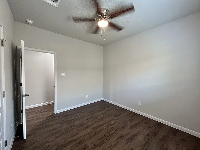10007 Westover Blf — Photo 18