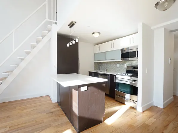 42 Meserole Street image 1 of 8