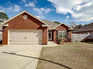 877 5th St, Shalimar, FL 32579