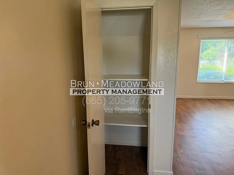 1811 Meadowland Ln #C — Photo 13