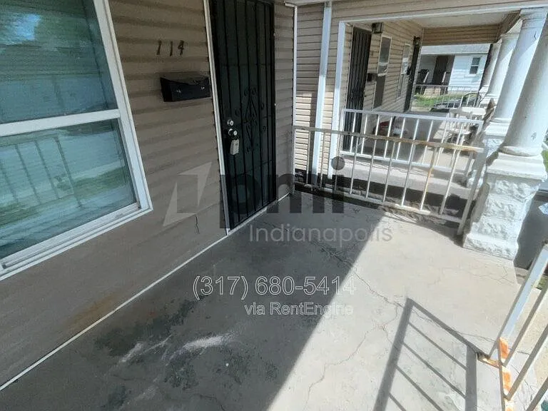 114 Adler St — Photo 5