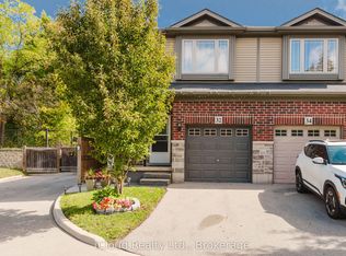 32 Rolling Ln, Hamilton, ON L8K0A1