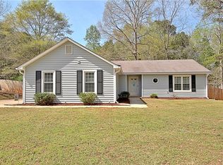 105 Starrs Mill Dr, Senoia, GA 30276