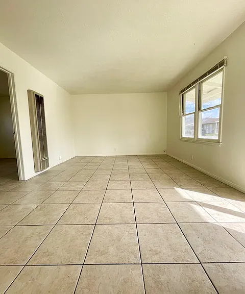 24450 Myers Ave — Photo 2
