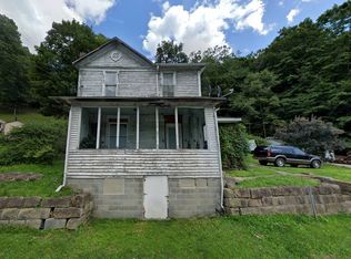 336 Mountaineer Rd, Philippi, WV 26416