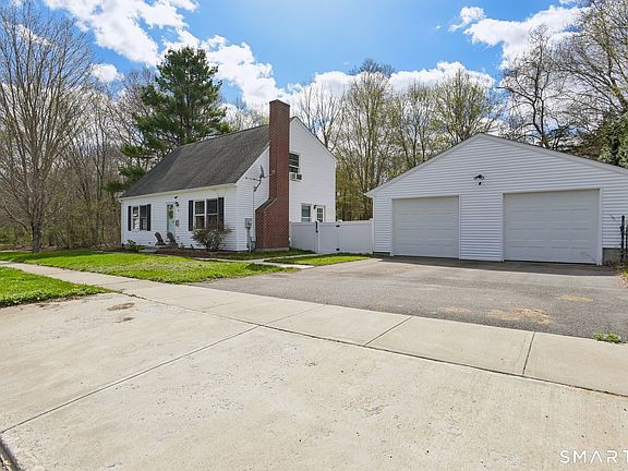 2nd image of 67 Deerfield Ridge Drive