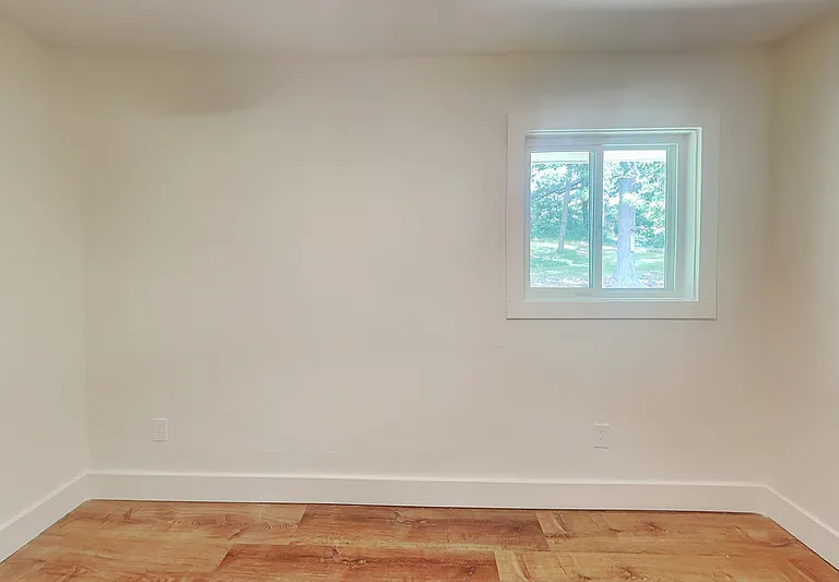 360 Simpson Ter NW — Photo 15