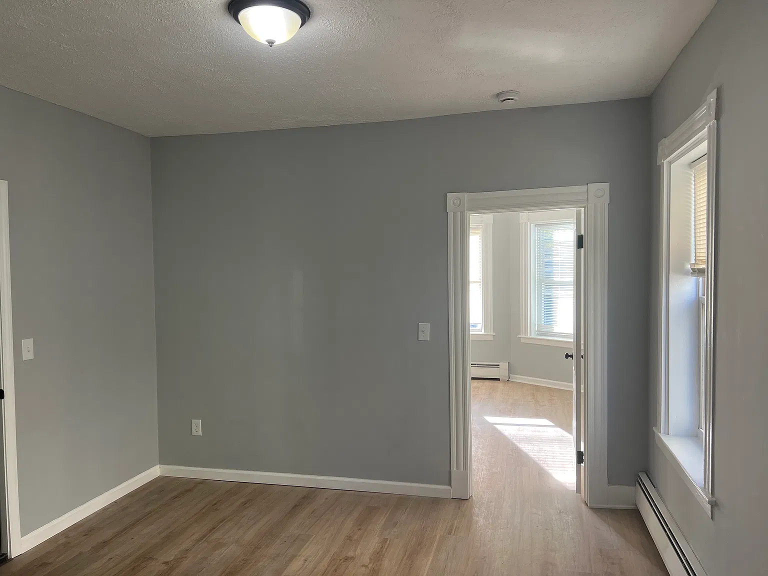 2 bed, 1000 sqft, $1,750 — Photo 4