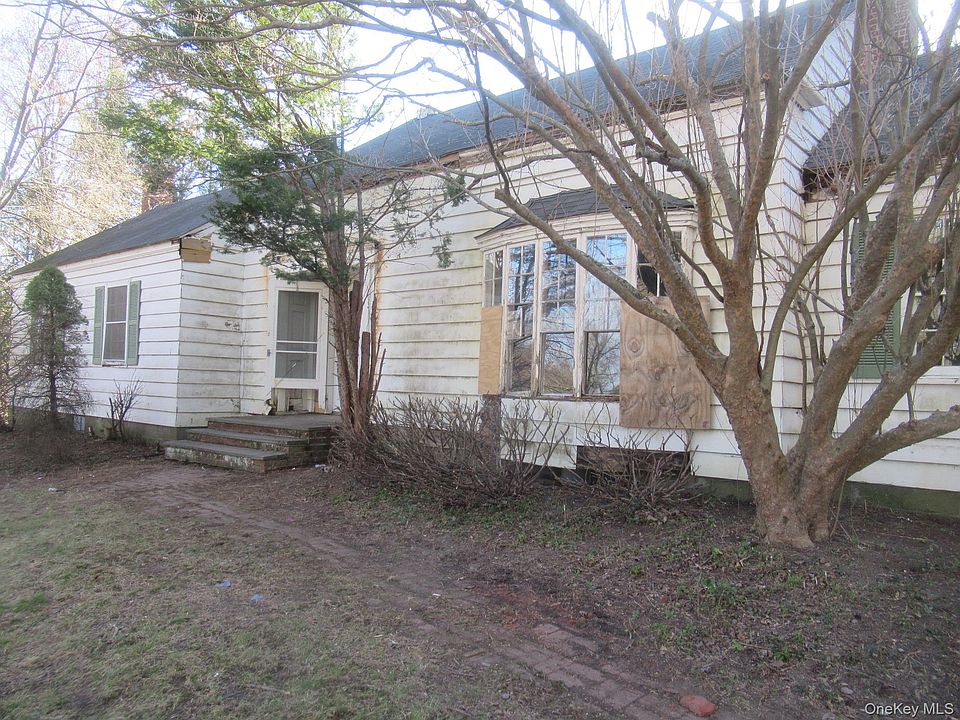 2929 State Route 52, Pine Bush, NY 12566 | Zillow