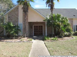 634 Woodstone Dr, Baton Rouge, LA 70808