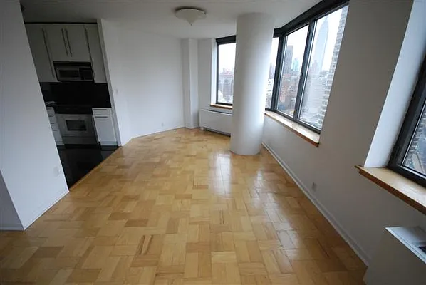 Rented by Luxury Habitat | media 87