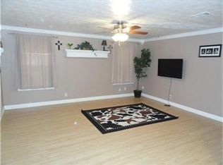 2607 S Crockett Dr, La Marque, TX 77568