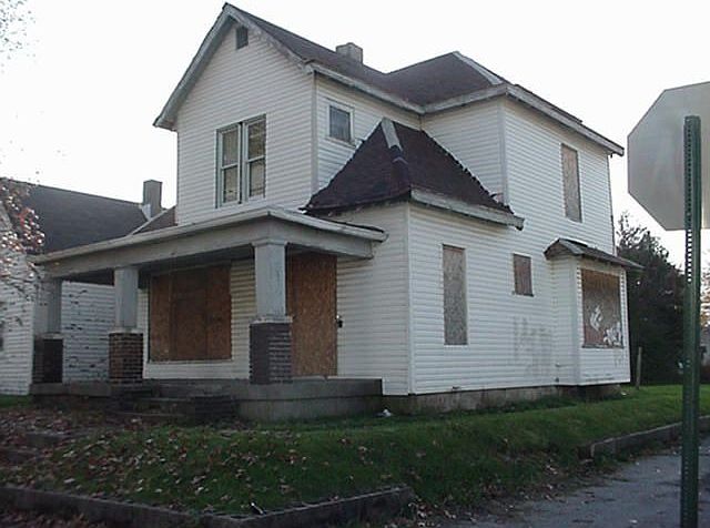 1st image of 1062 N Pershing Ave