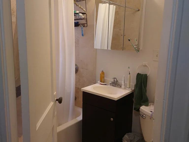 1193 Commonwealth Ave #14 — Photo 30