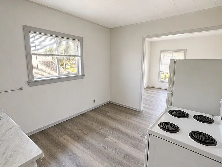 520 Karr Ave — Photo 7