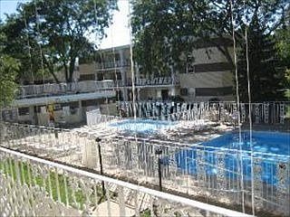 3rd image of 935 8th Ave APT 3