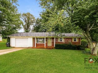 135 Clearview Rd, Statesville, NC 28625