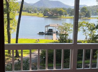1369 Chatuge Cir, Hiawassee, GA 30546