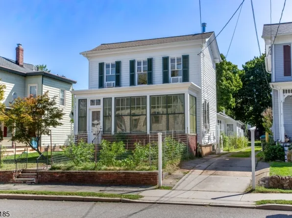 31 E Main St, Flemington Boro, NJ 08822