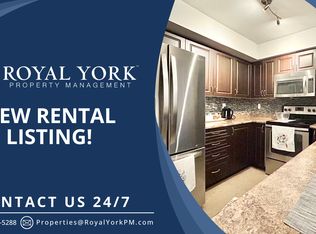 51 Hays Blvd #39, Oakville, ON L6H0J1